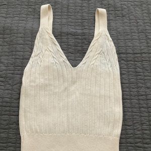 Aritzia Wilfred Sweater Knit Tank Top - Small